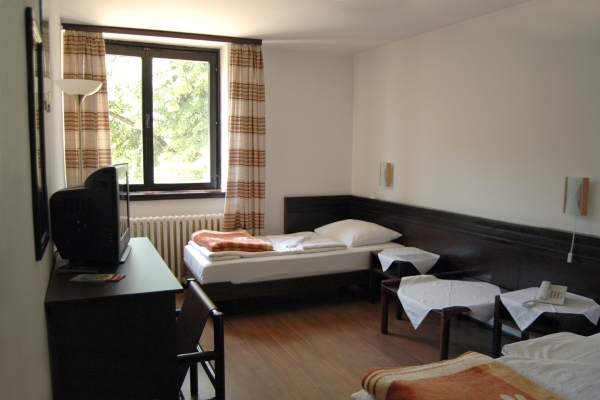 Hotel Komovi (Berane)